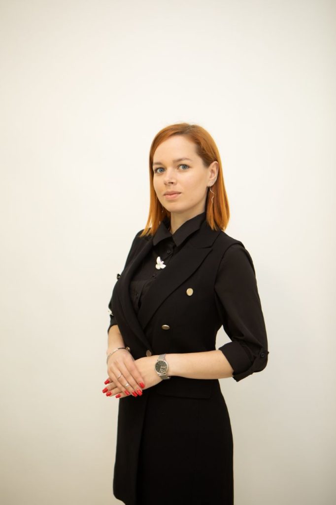 Яна Ілляшенко